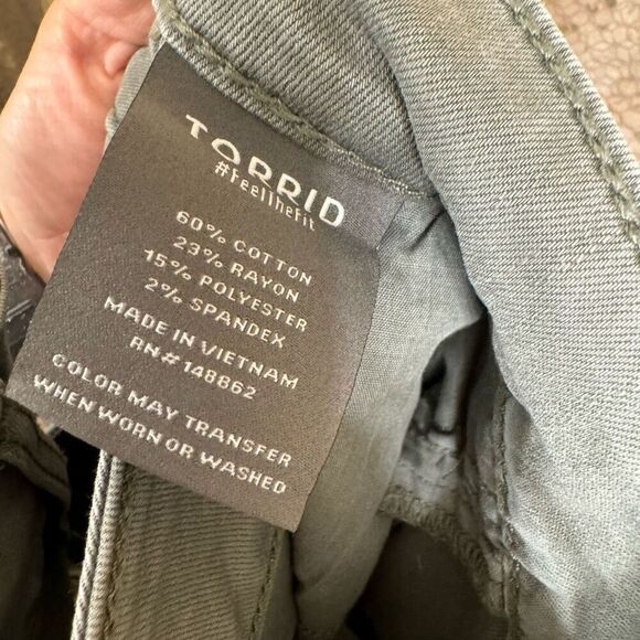 Torrid Perfect Slim Boot Super Soft Mid-Rise Jean Olive Green 22 Short NWOT - Picture 4 of 6